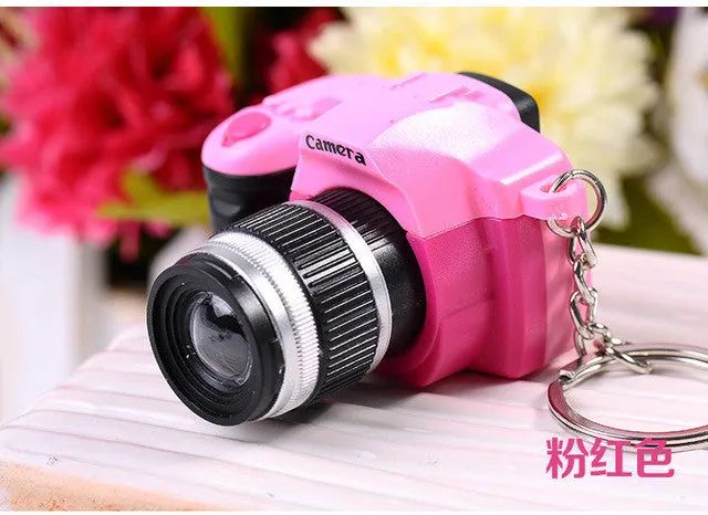 2017 LED Cameras Car Key Chains Toys Sound Glowing Pendant Doll Gifts Cameras Light Up Toys Keychain Camera